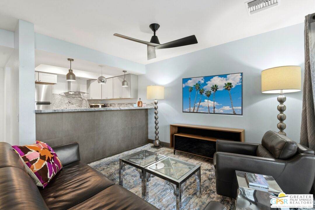 1725 Via Miraleste - Photo 1