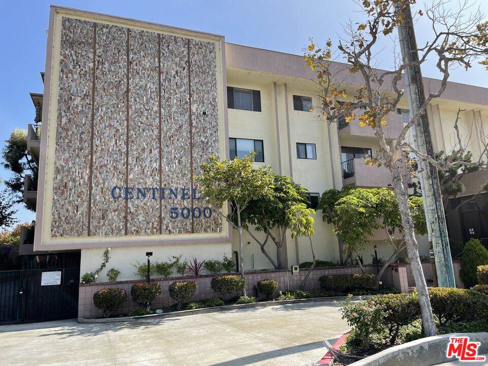 5000 Centinela Ave - Photo 1