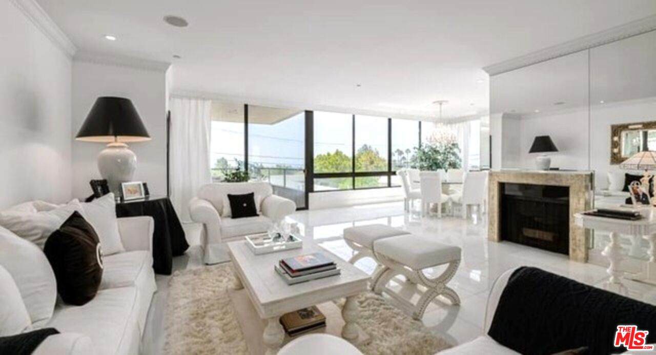 10350 Wilshire Blvd - Photo 1