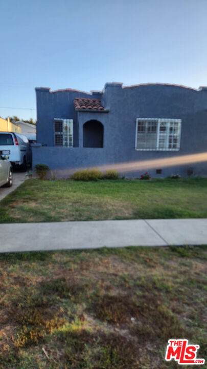 742 84th Pl - Photo 1