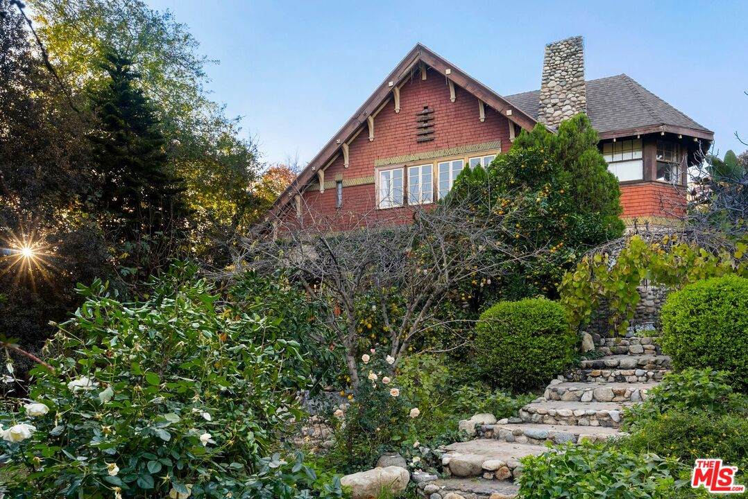 4665 Figueroa St - Photo 1