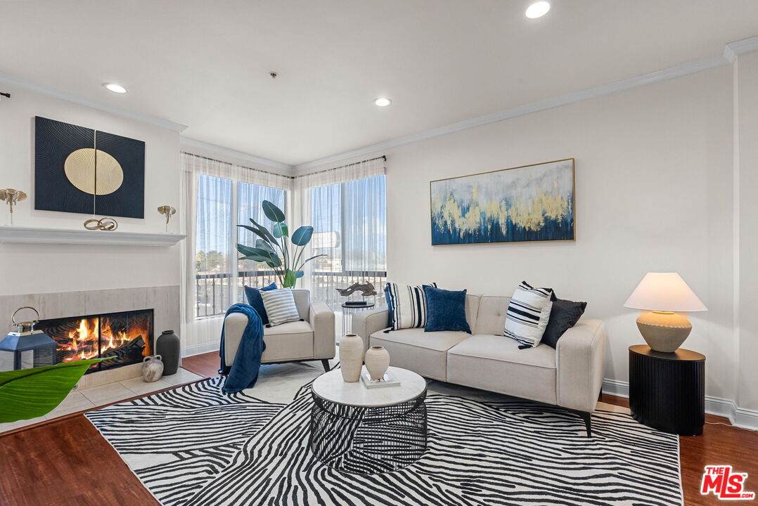 6938 Laurel Canyon Blvd - Photo 1