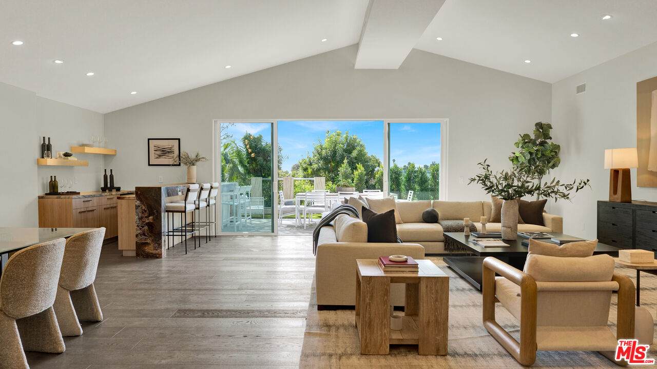 11601 Bellagio Rd - Photo 1