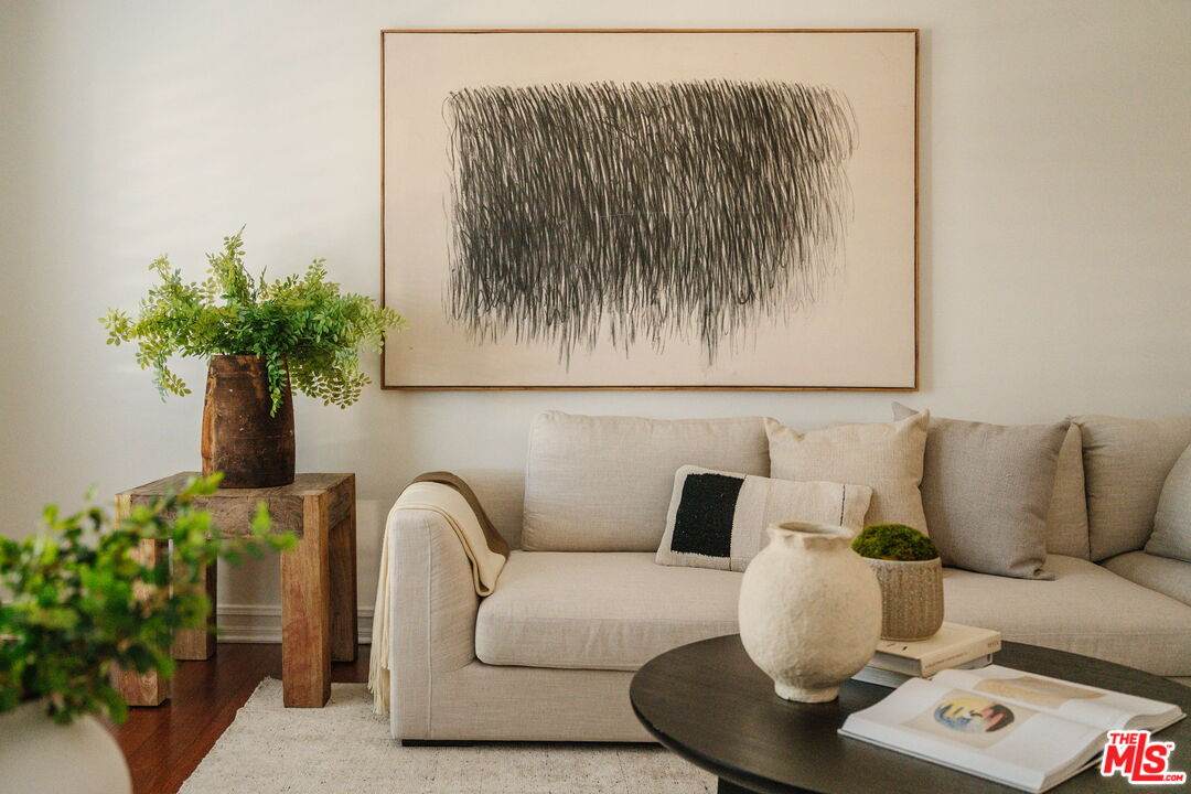 951 Granville Ave - Photo 1