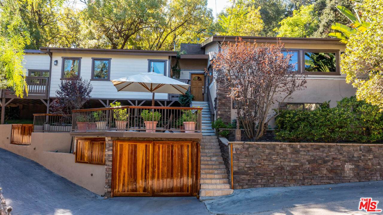21832 Canon Dr - Photo 1