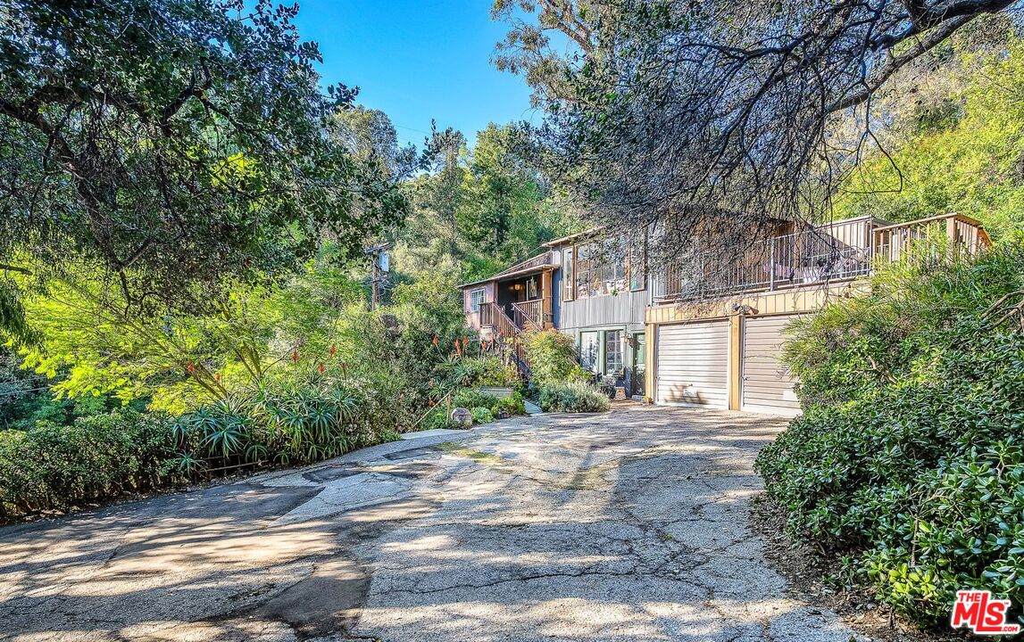 2452 Horse Shoe Canyon Canyon Rd - Photo 1