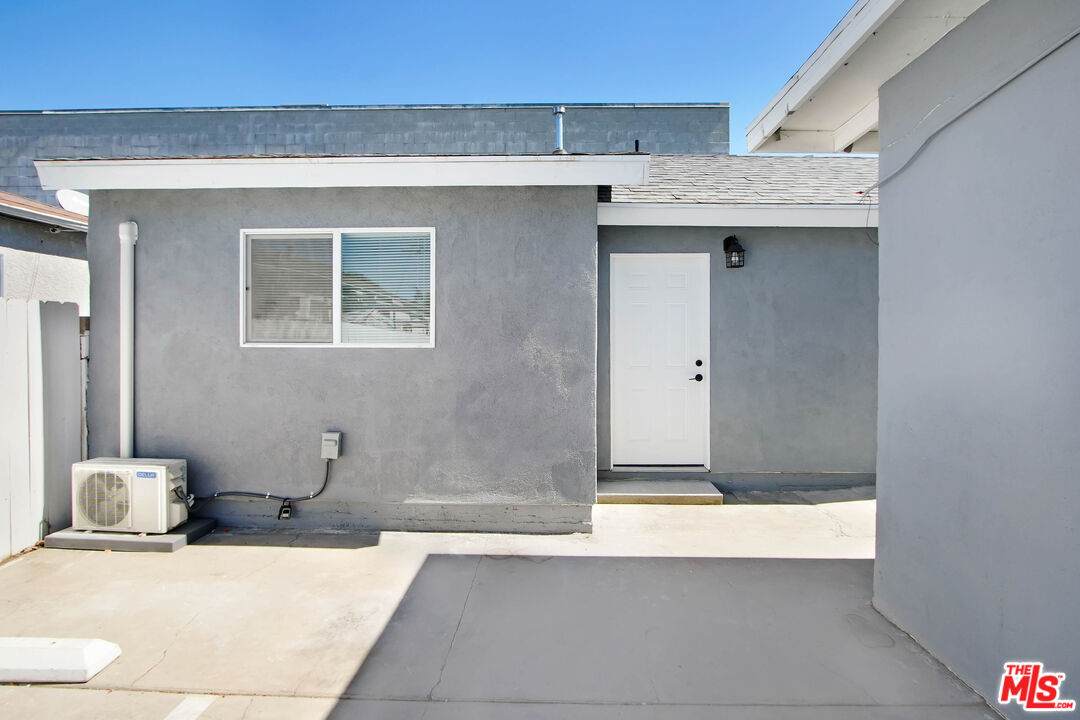 613 Pico St - Photo 1