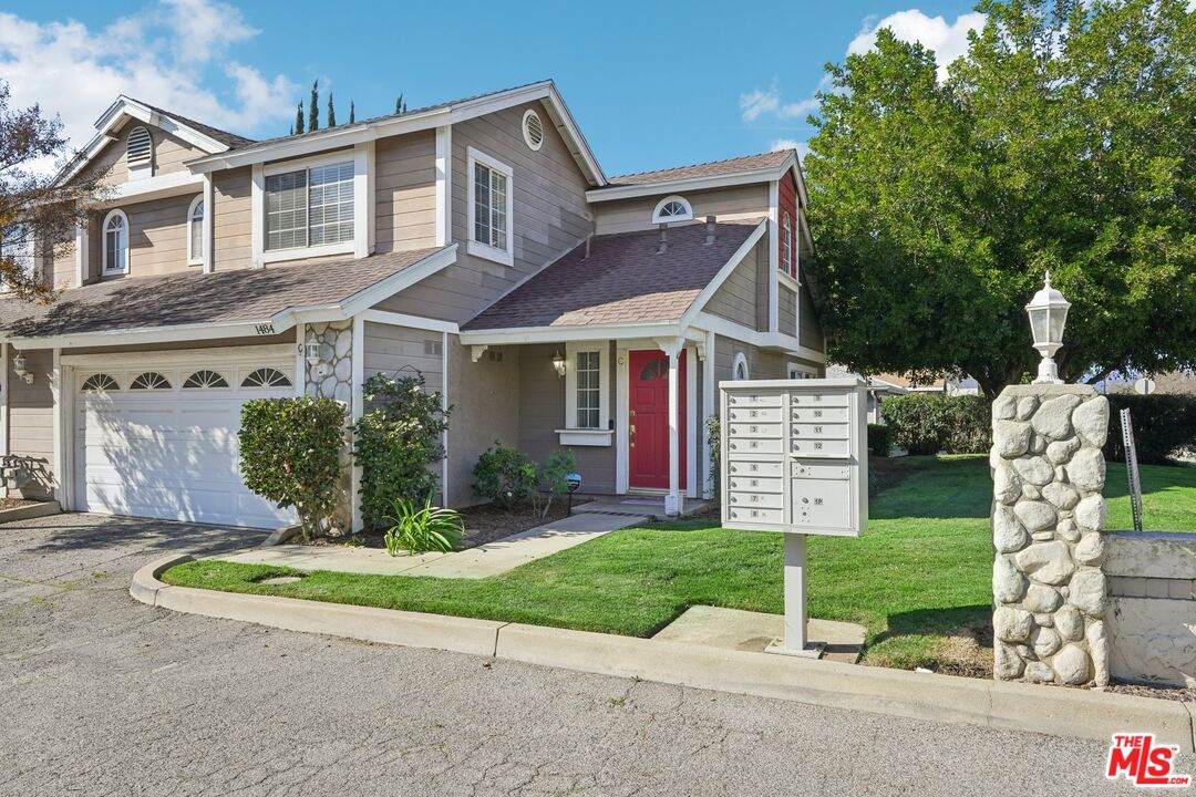 1484 3rd St - Photo 1