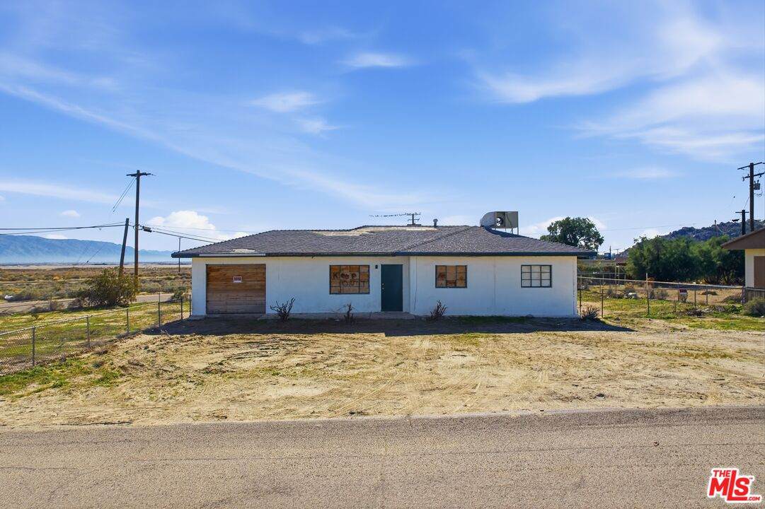 13879 Carson St - Photo 1