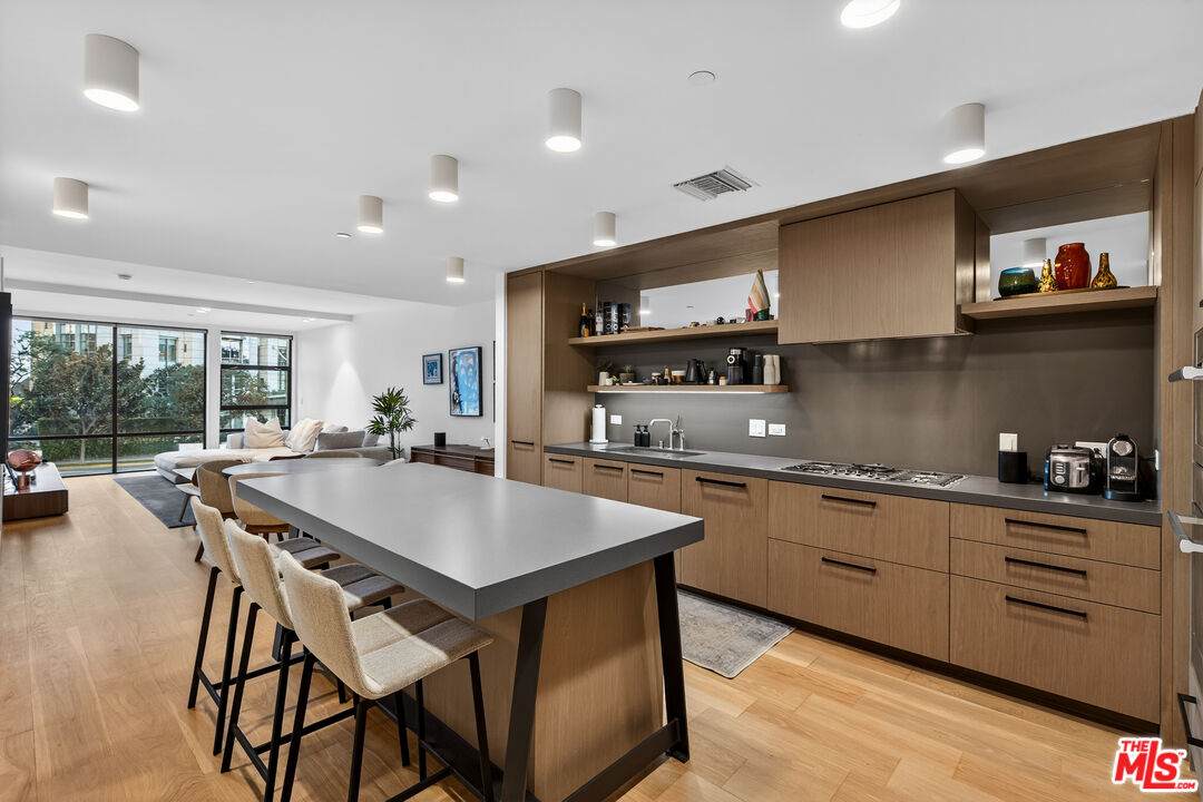 10777 Wilshire Blvd - Photo 1