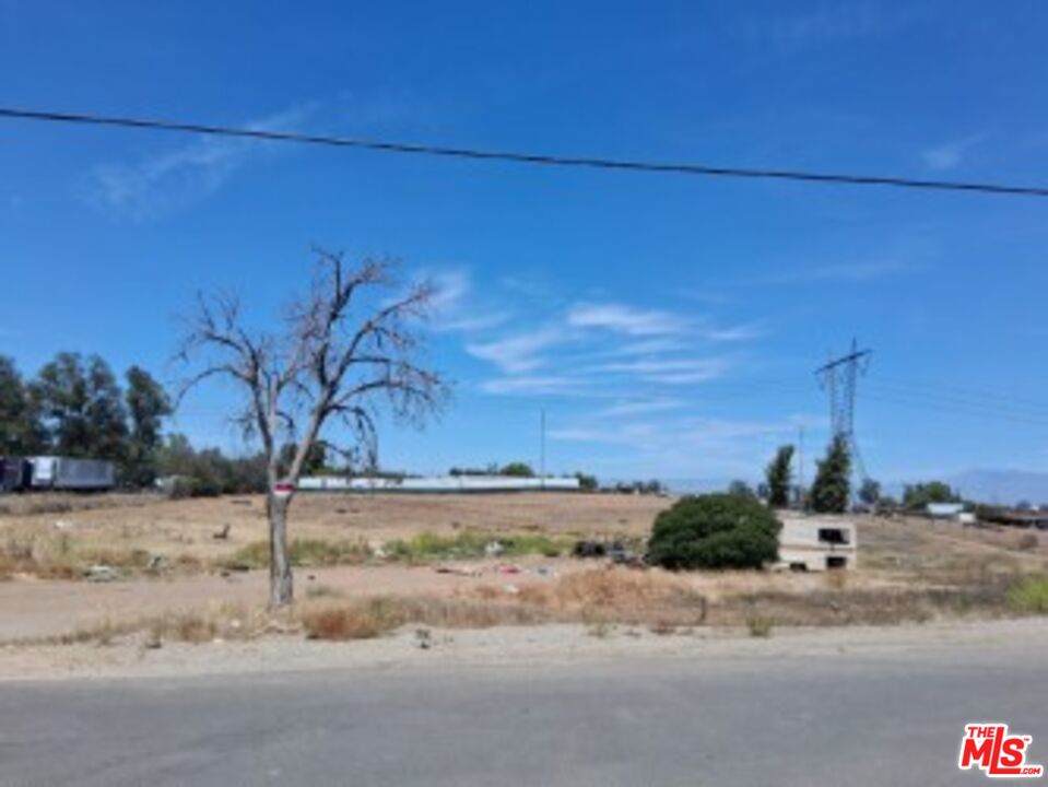 21698 Eugene St - Photo 1
