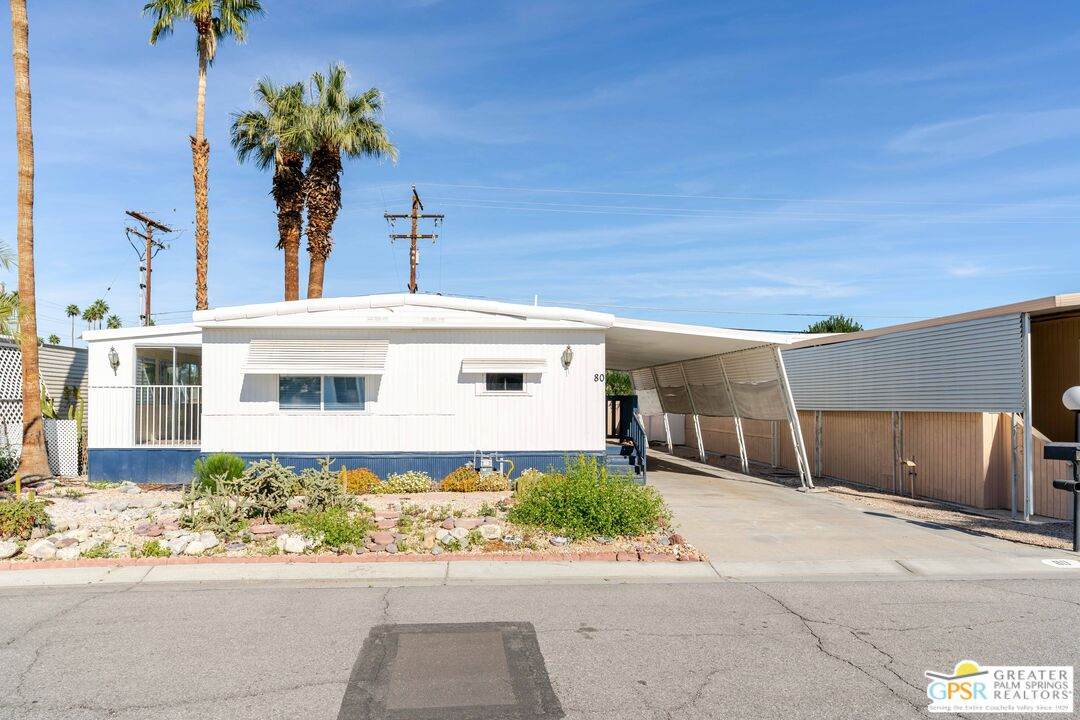 80 Dunes Cir - Photo 1