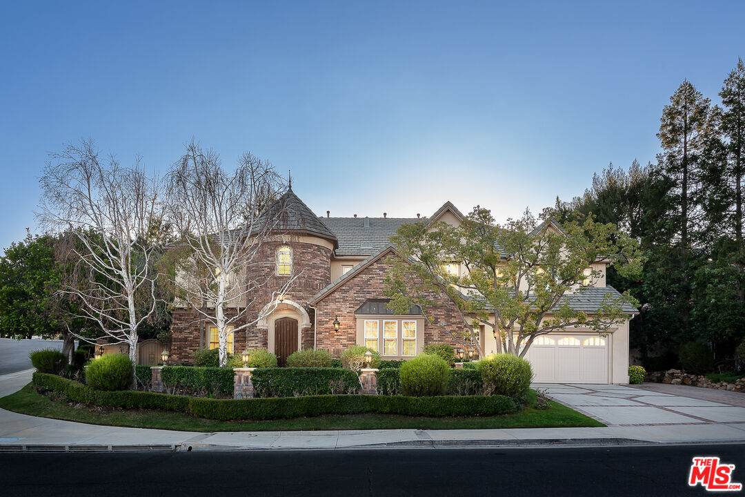 26706 Provence Dr - Photo 1