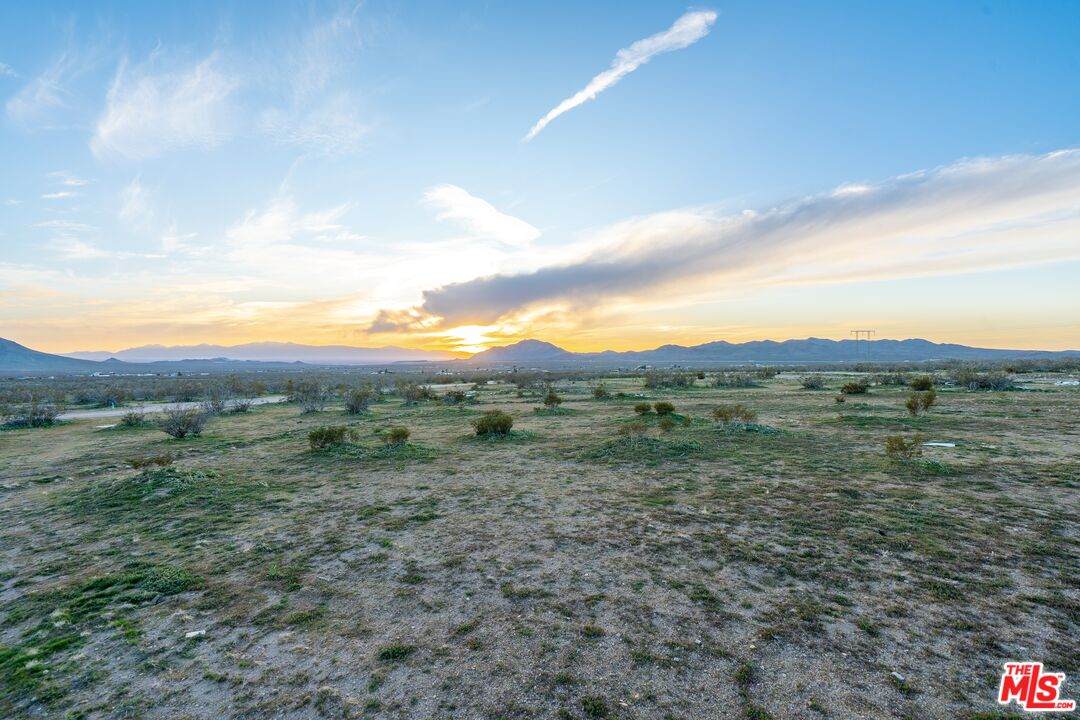 21880 Colusa Rd - Photo 1