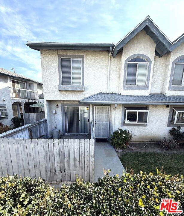 8148 Loren Ln - Photo 1