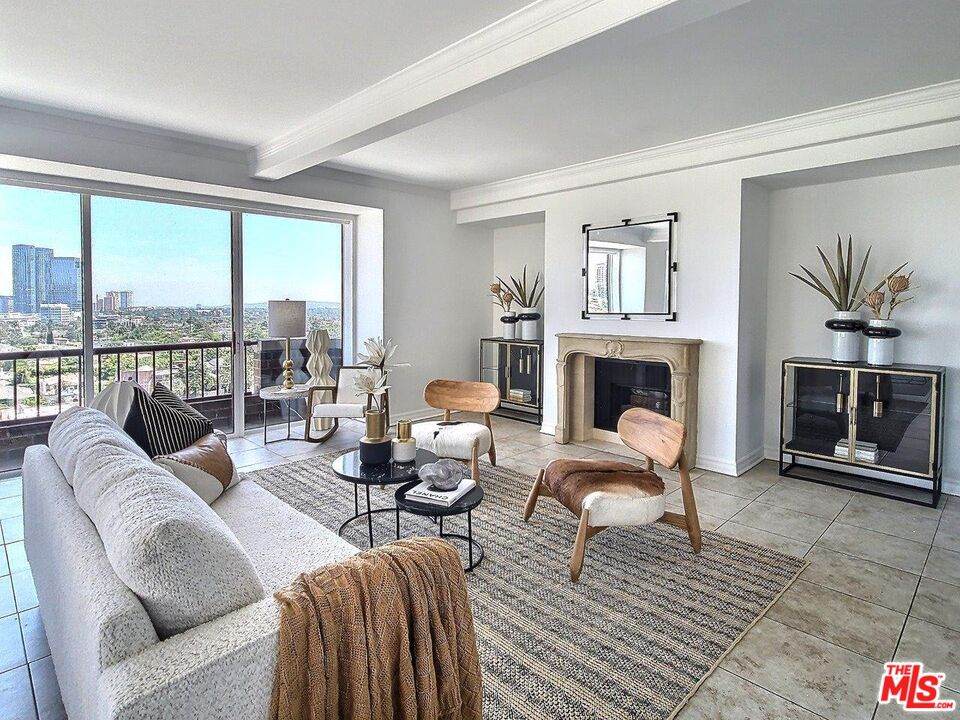 10550 Wilshire Blvd - Photo 1