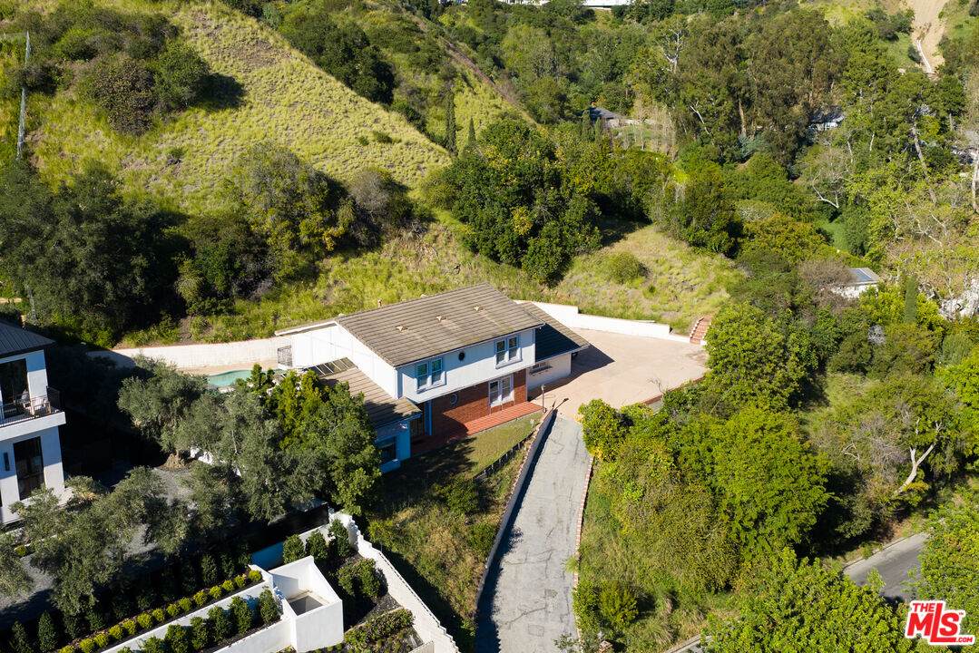 1181 Somera Rd - Photo 1