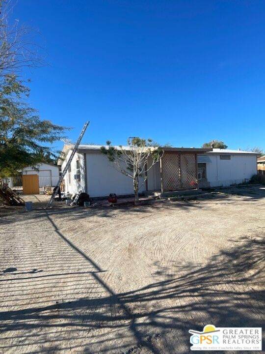 2331 Shore Isle Ave - Photo 1