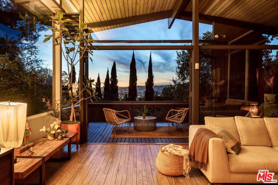 1966 Lucile Ave - Photo 1