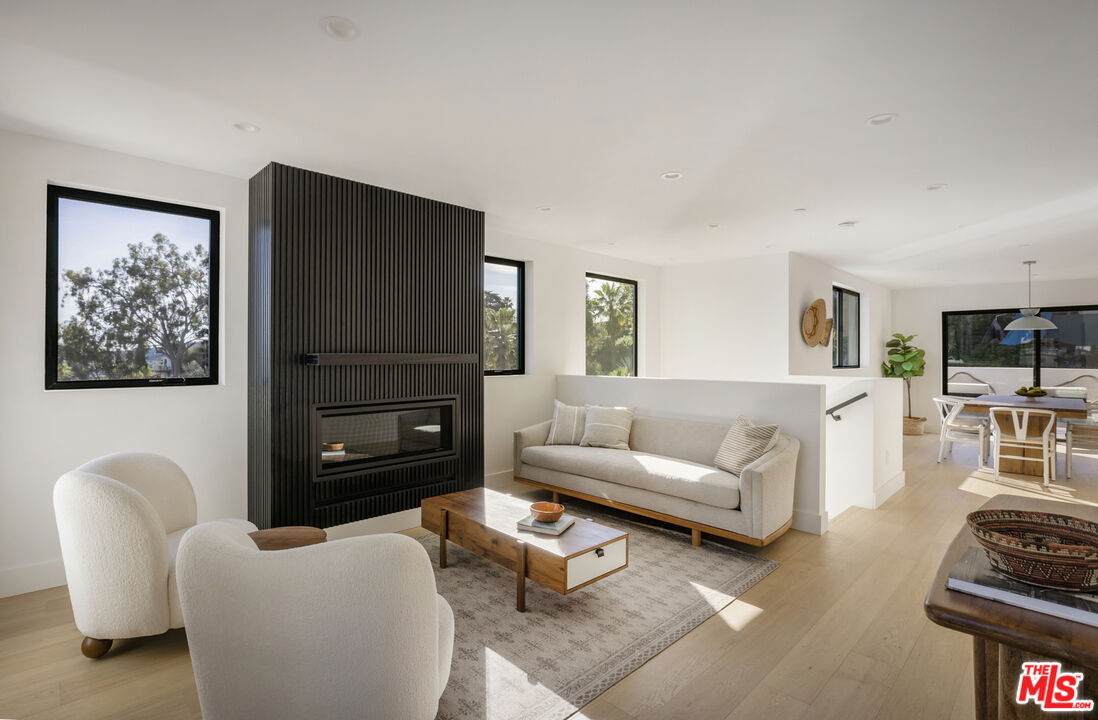 5240 Barker Dr - Photo 1