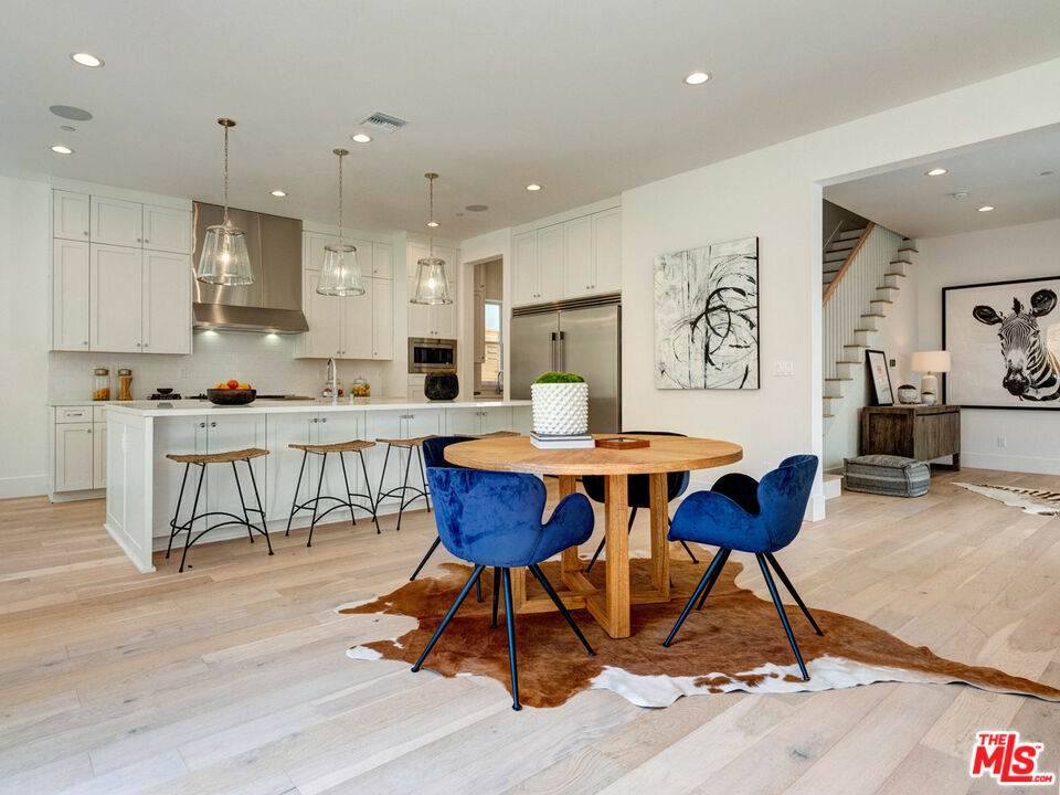 744 Almar Ave - Photo 1