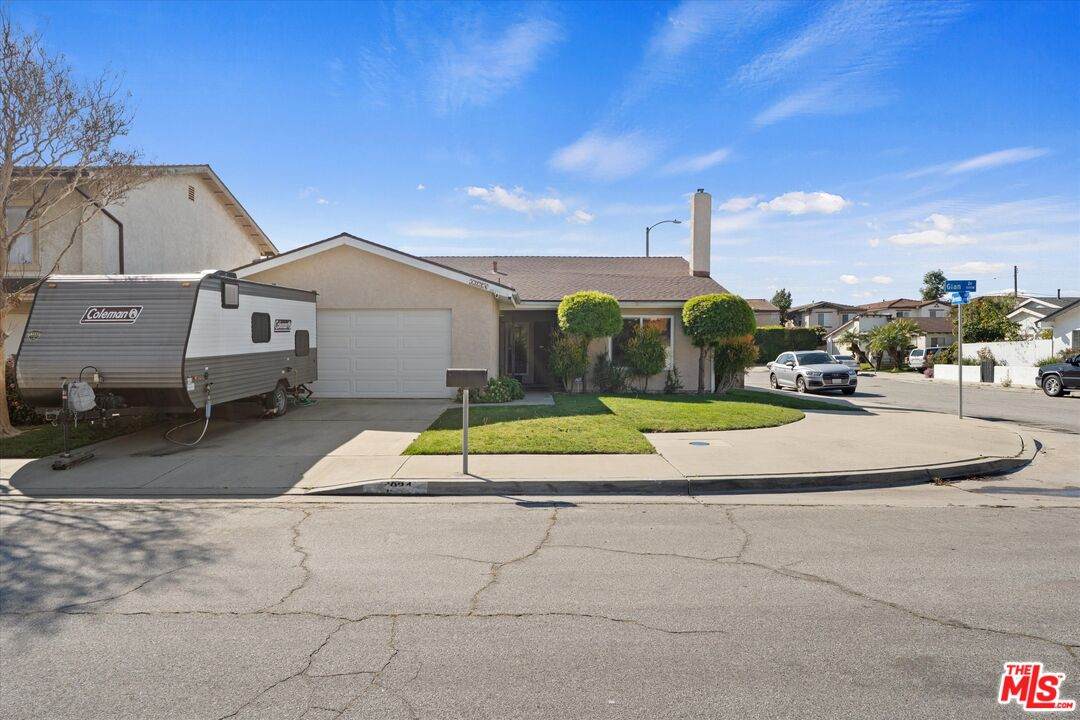 1034 Gian Dr - Photo 1