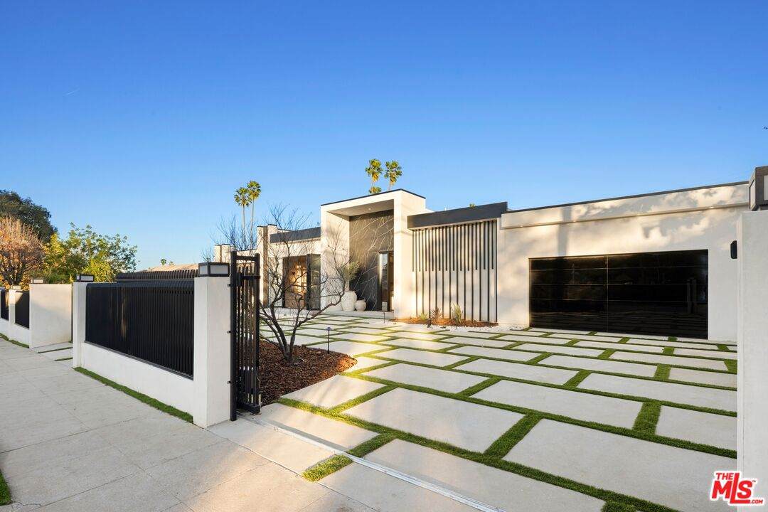 5200 Oakdale Ave - Photo 1