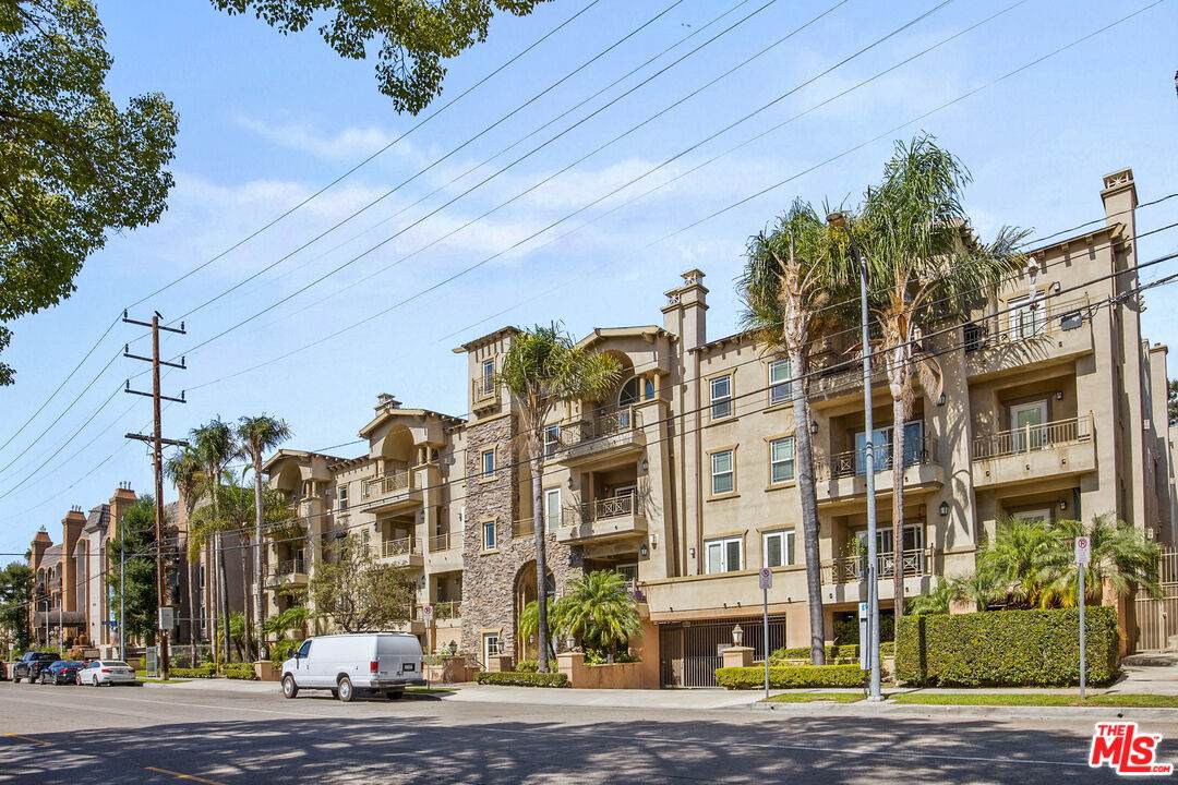 10715 Camarillo St - Photo 1