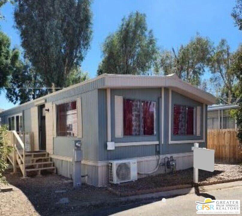 51063 29 Palms Hwy - Photo 1