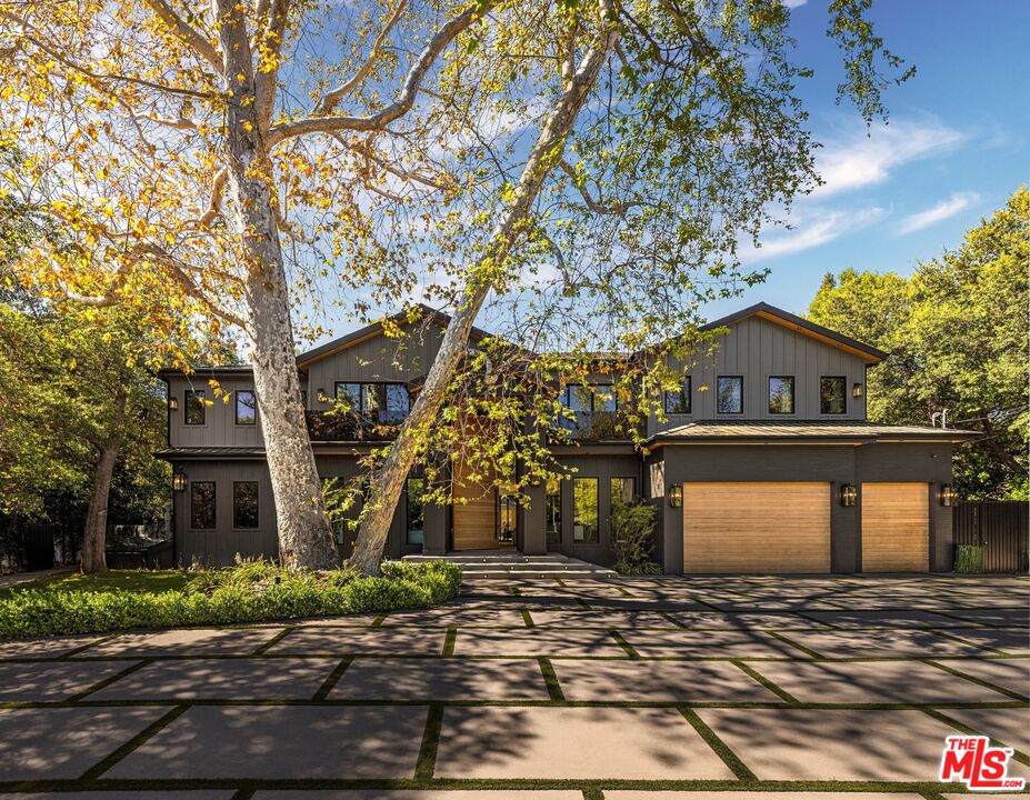 4565 Encino Ave - Photo 1