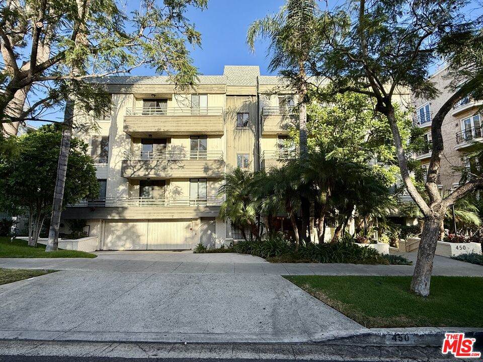 450 Oakhurst Dr - Photo 1
