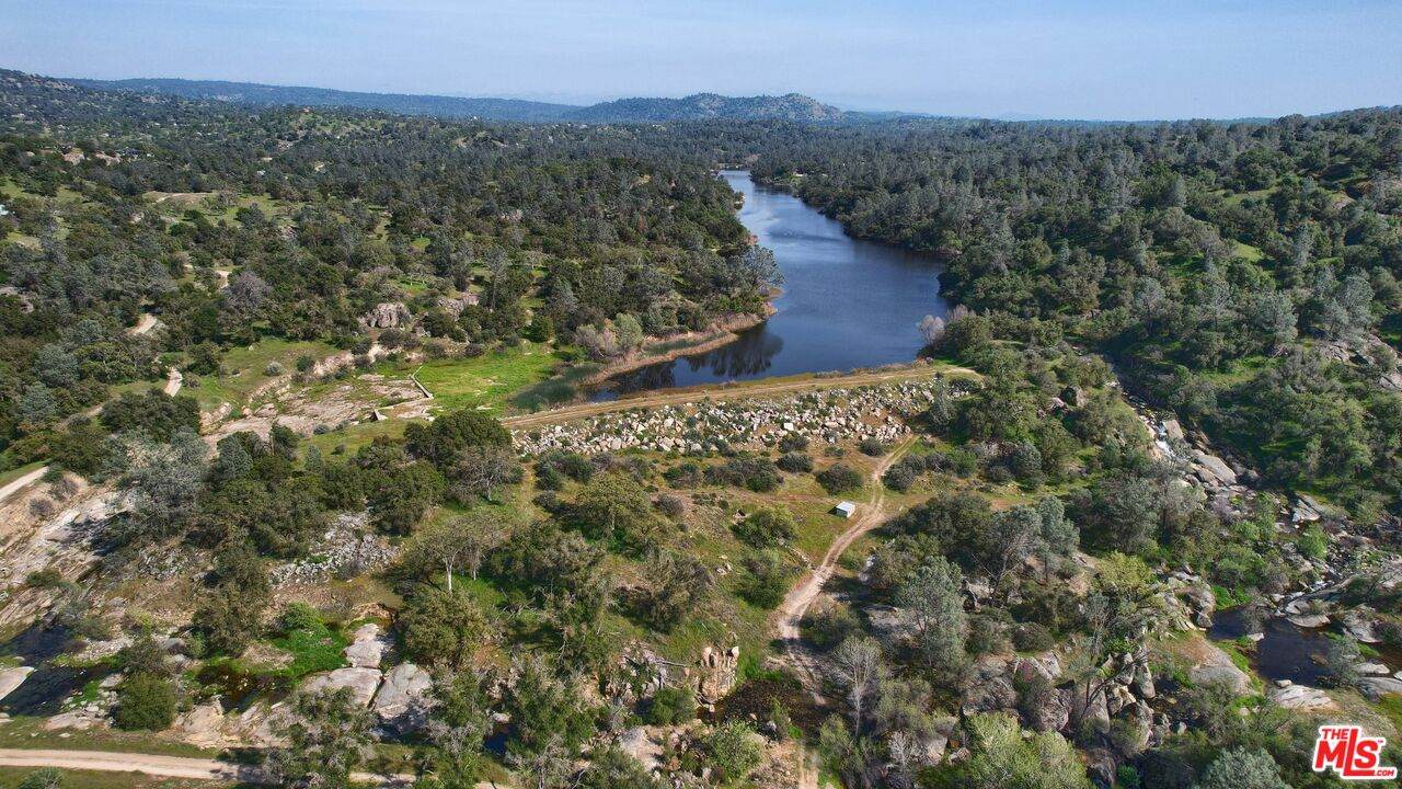 https://bt-photos.global.ssl.fastly.net/carets/orig_boomver_1_26667871-2.jpg