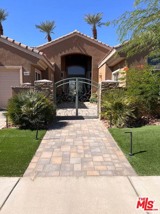 38217 Grand Oaks Ave - Photo 1