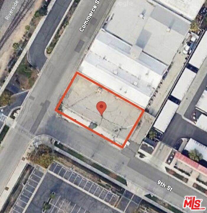 3800 Commerce St - Photo 1