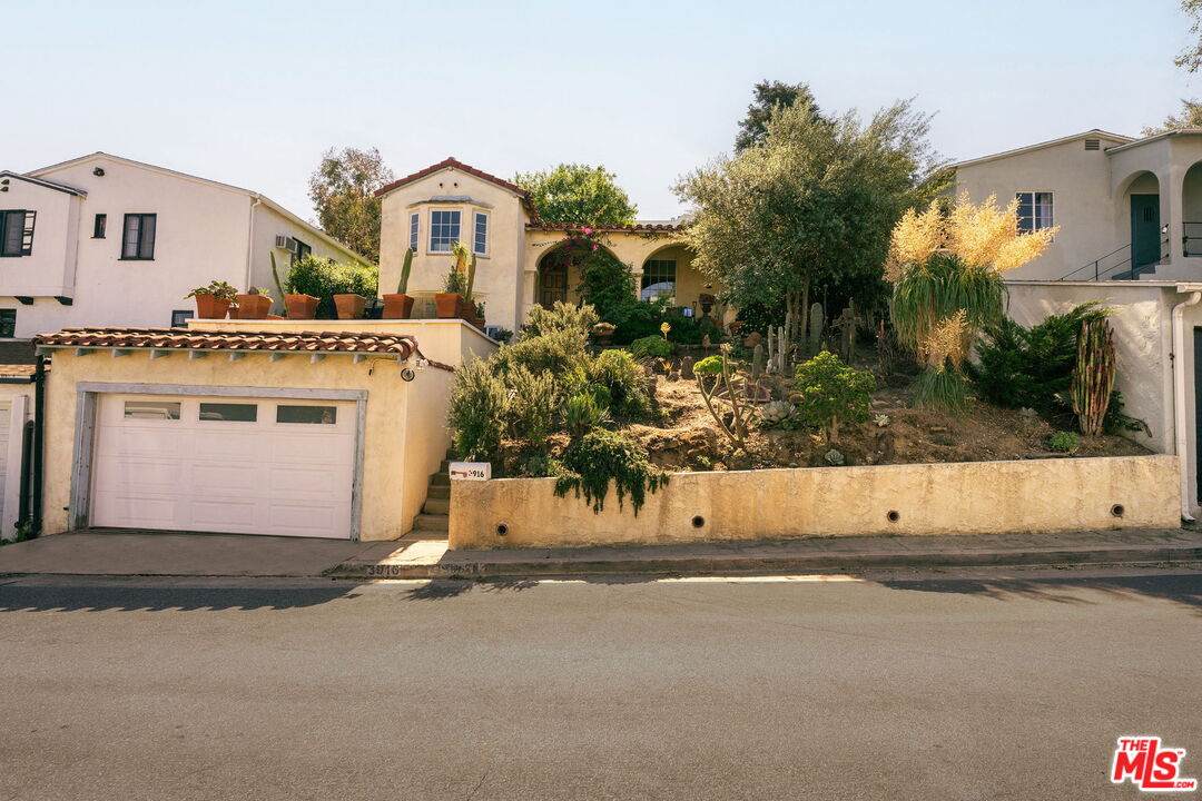 3916 Scandia Way - Photo 1