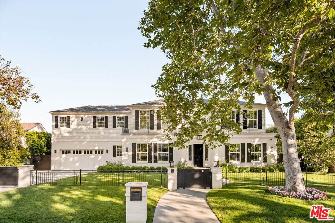1232 Corsica Dr - Photo 1