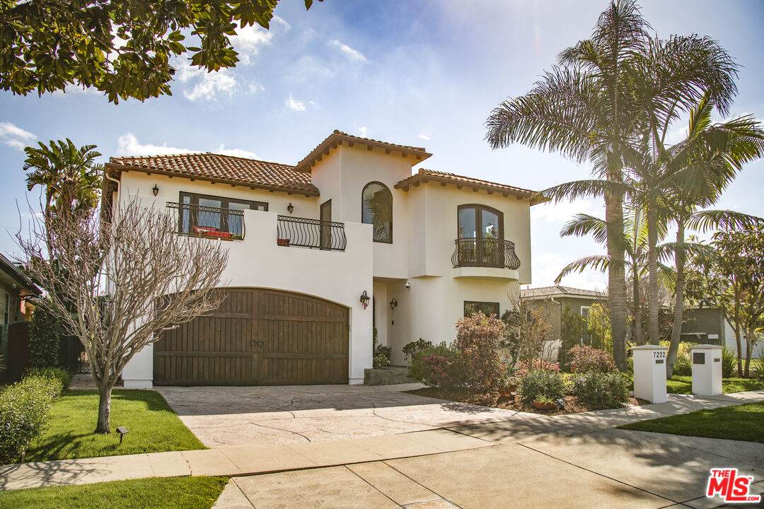 7222 Kentwood Ave - Photo 1
