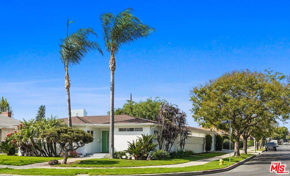5601 Sunlight Pl - Photo 1