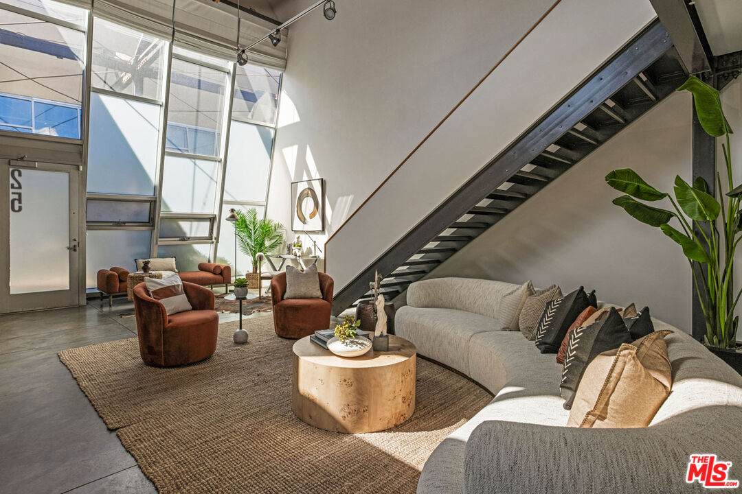 130 Hewitt St - Photo 1