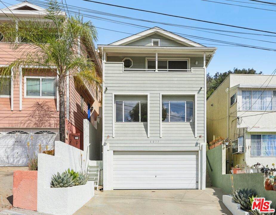 6017 Delphi St - Photo 1