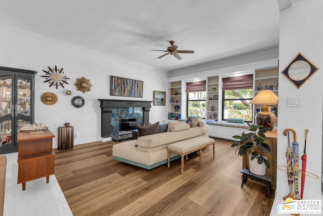 12 Santa Clara Dr - Photo 1