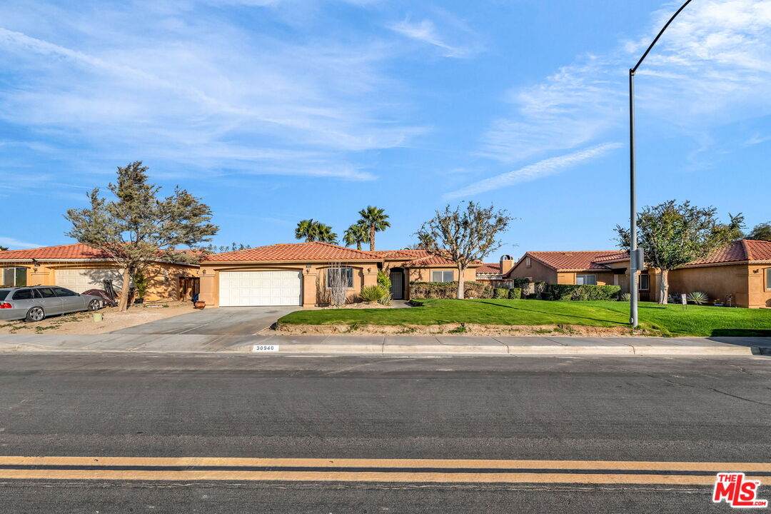 30940 Robert Rd - Photo 1