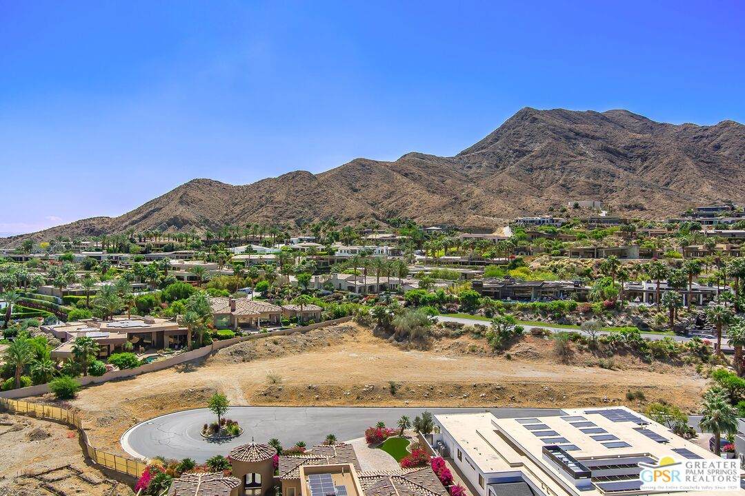 1 Sierra Vista Dr - Photo 1
