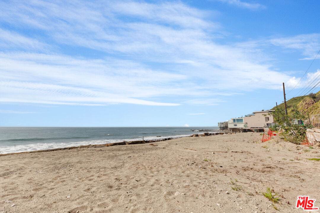 20604 Pacific Coast Hwy - Photo 1