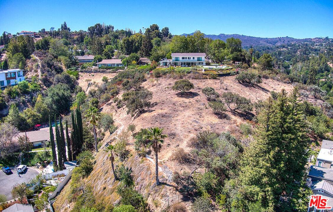 https://bt-photos.global.ssl.fastly.net/carets/orig_boomver_1_26684991-2.jpg