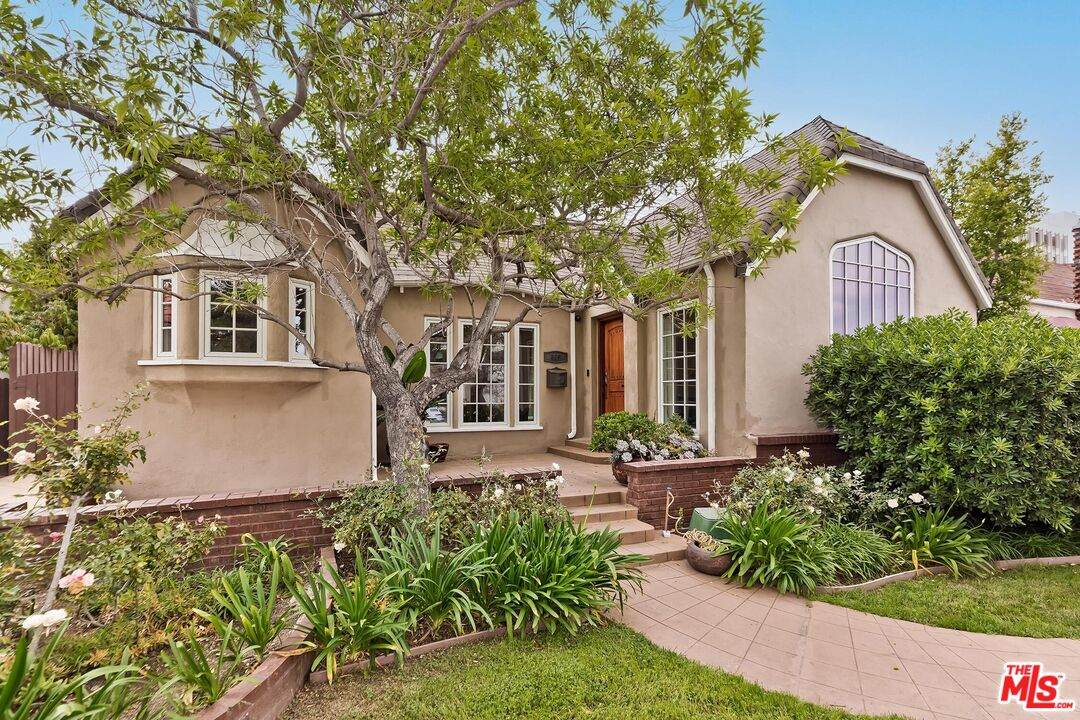 829 Mullen Ave - Photo 1