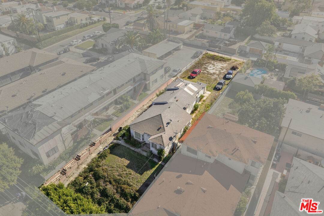 3520 Florence Ave - Photo 1