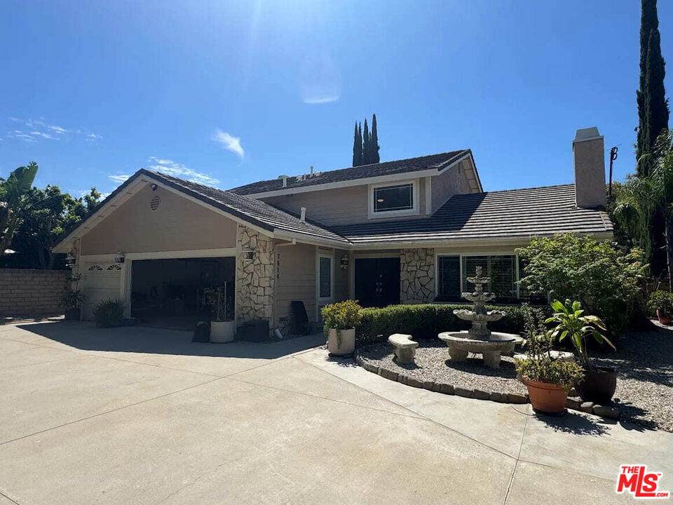 7814 Woodhall Ave - Photo 1