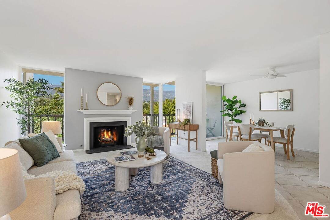 1032 Fairway Rd - Photo 1