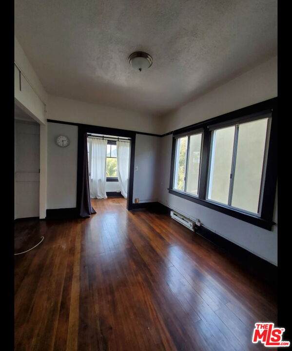 30 Dudley Ave - Photo 1